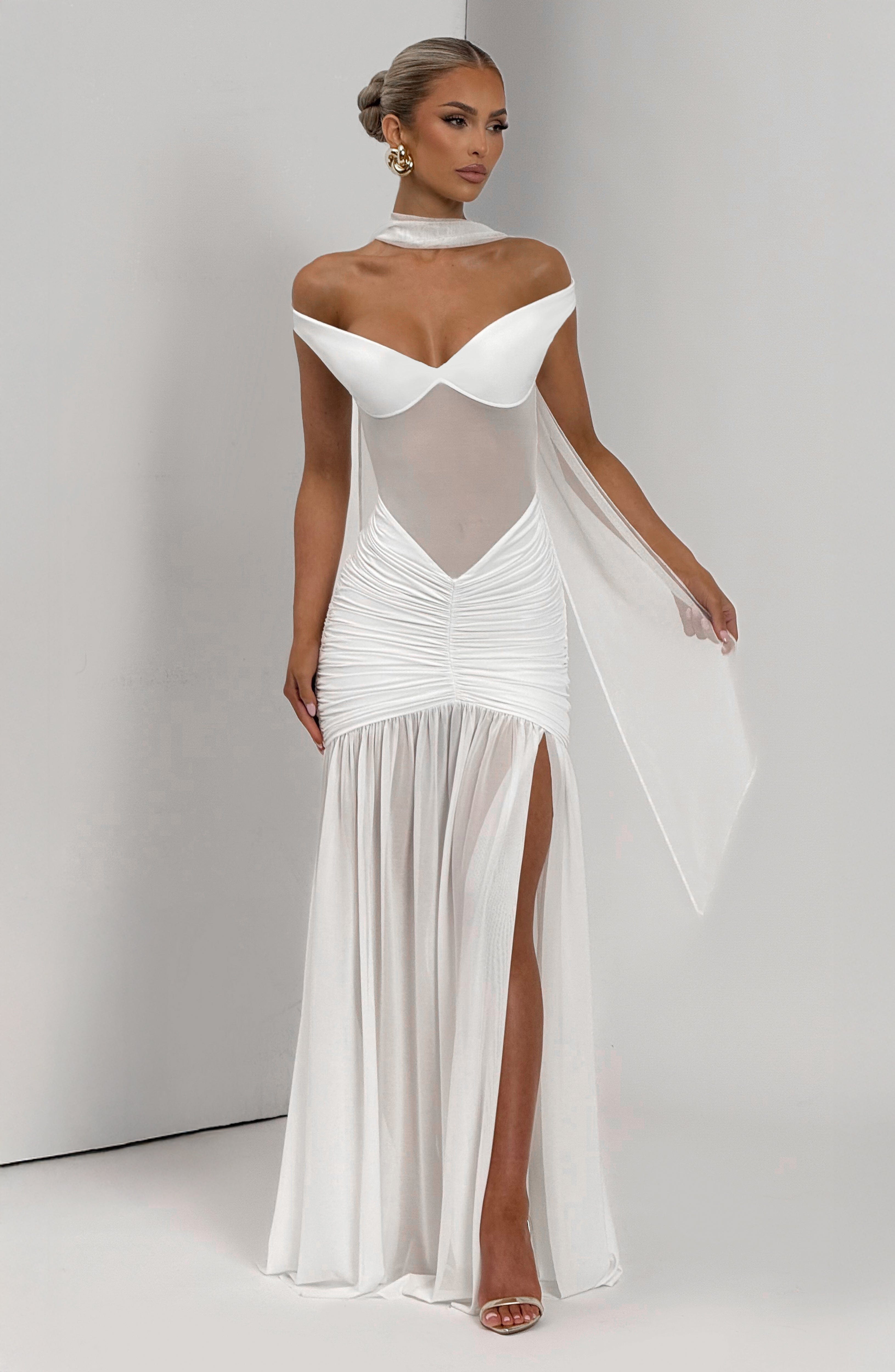 Alaia Maxi Dress - Ivory Dress Babyboo Fashion Premium Exclusive Design
